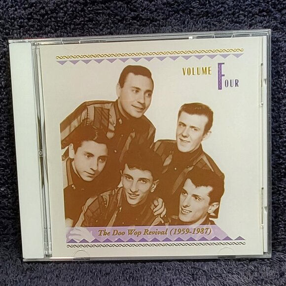 VINTAGE ORIGINAL  DOO WOP BOX SET ( NUMBER 1 ) COMPACT DISCS  AND BOOK - Picture 10 of 11